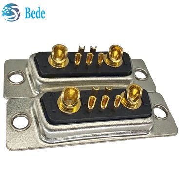 Σχεδιασμός υψηλού ρεύματος D-Sub Connector DB 7W2 Γυναικείο σύνδεσμο με στυλ τερματισμού ποτηρίου συγκόλλησης και 500 κύκλους ζευγαρώματος